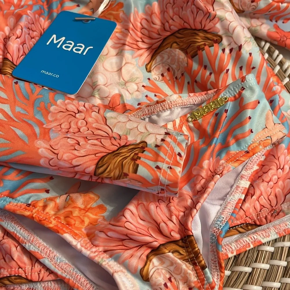 NWT. Maar Coral Reef Kids Swim Set